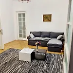 Cozy Near Center Bucharest