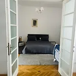 Apartment Cozy Near Center