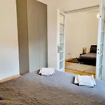 Cozy Near Center Apartment *