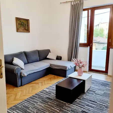 Cozy Near Center Bukarest