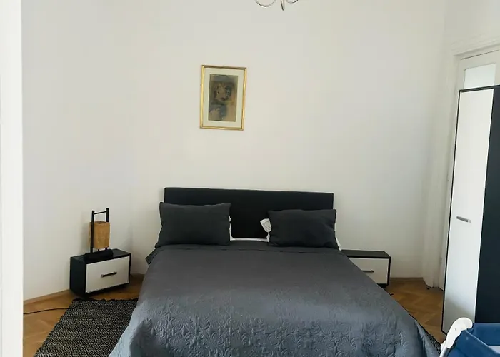 Apartman Cozy Near Center *